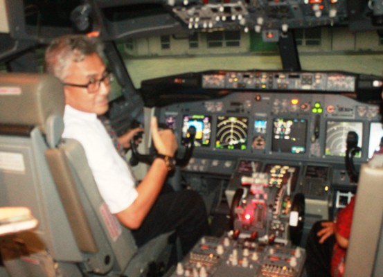 lab-b-737-800-ng-553x400